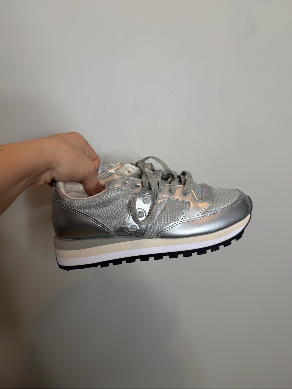 Saucony Jazz Triple Womens 6.5 Silver Metallic Platform Sneakers Retro Y2K